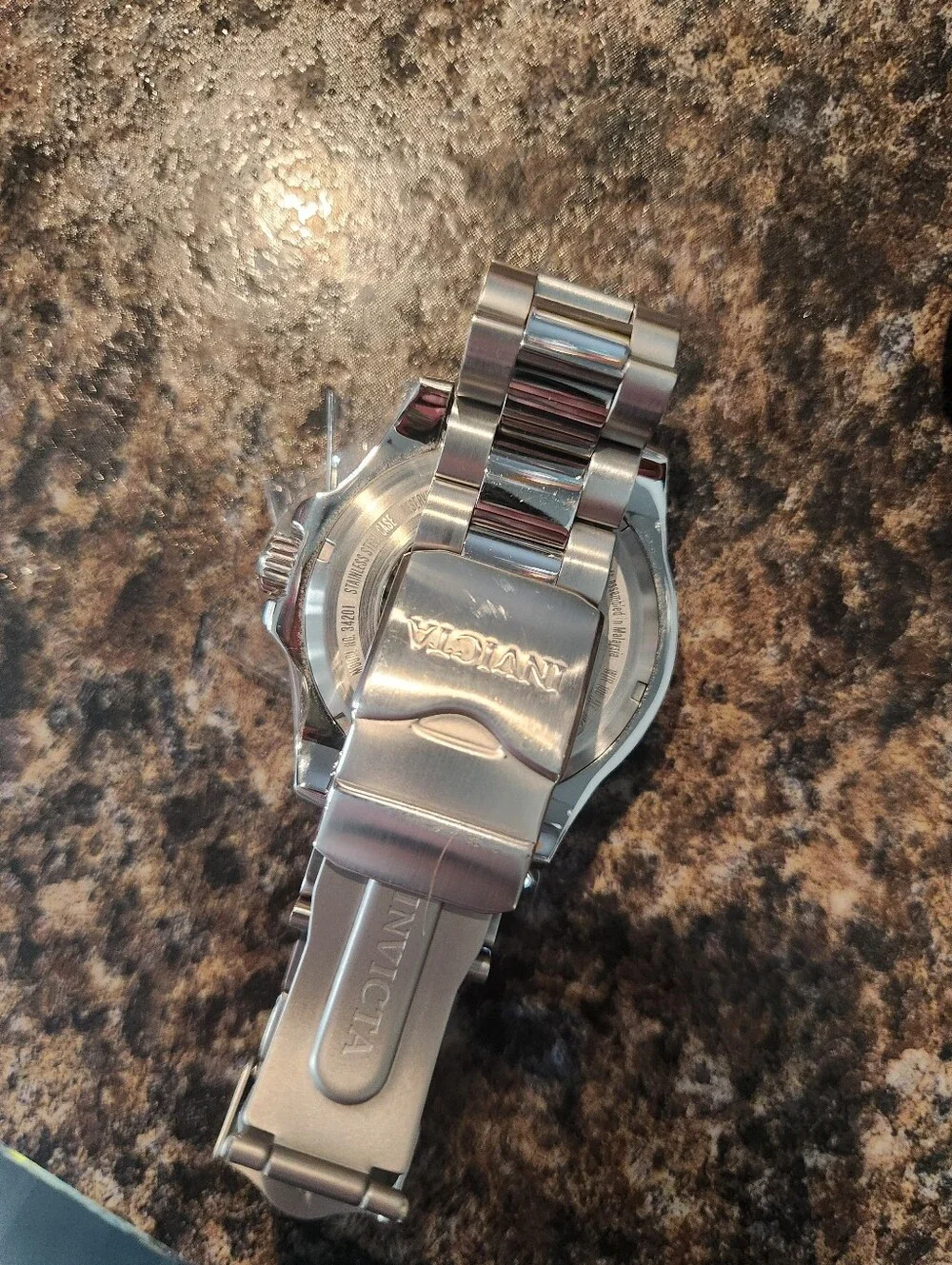 Invicta Reserve Pro Diver Metoriote Dial 46mm